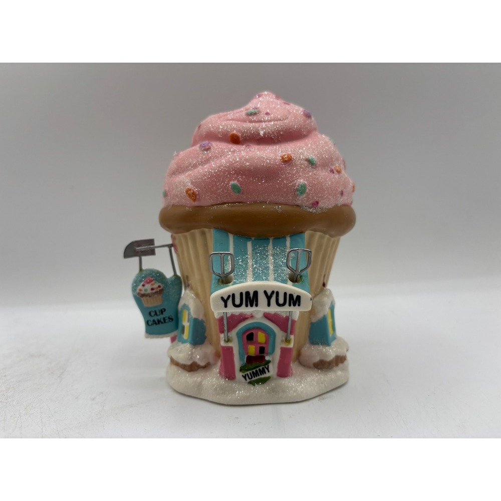 Department 56 2012 North Pole Series Santa's Sweet Shop Yum Yum Cupcakes 4025282